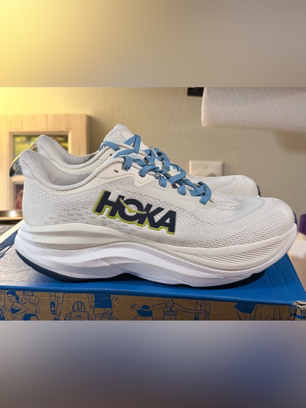 Hoka Skyflow Running Shoes